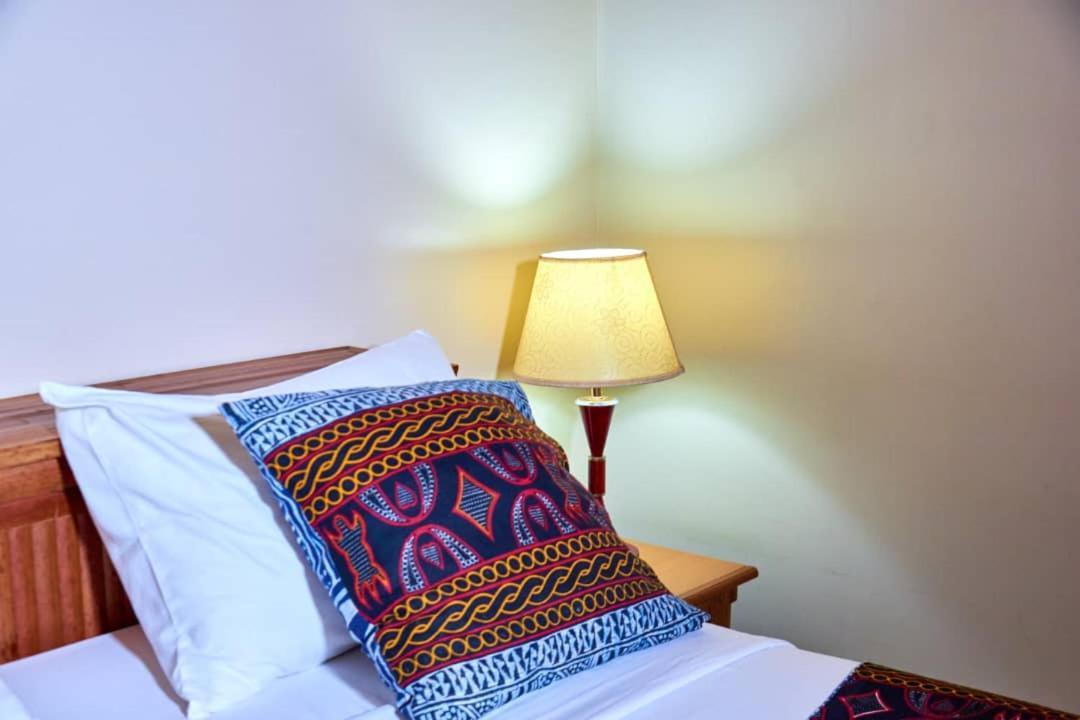 Congress Hotel Yaoundé Екстериор снимка